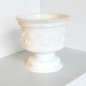 Ivy Hearts Vine Small Milk Glass Compote Pedestal Butter Dish